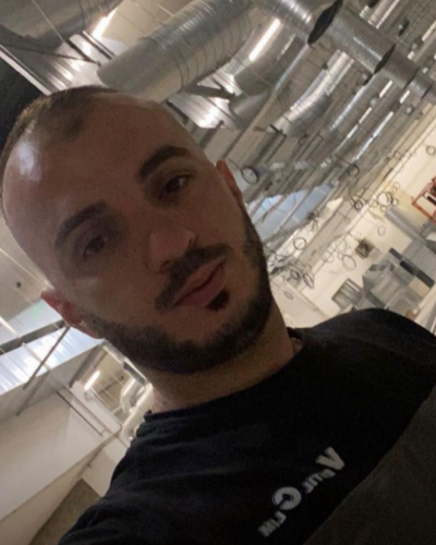 Vishi Kastiot, chef de chantier BATI CLIM 17, spécialiste ventilation et extraction
